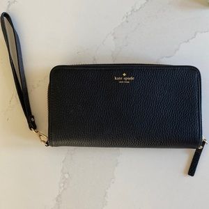 Kate Spade Wristlet